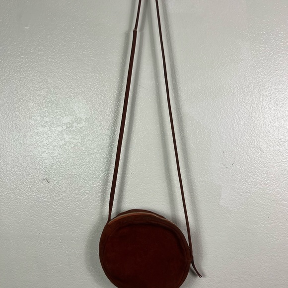 Baggu Natural Milled Leather Circle Round Long Shoulder Crossbody Bag purse - Picture 11 of 14